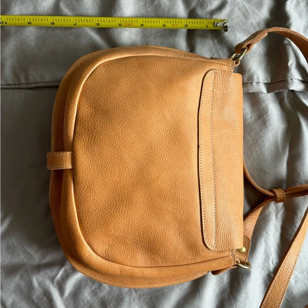Il Bisonte Gaia Crossbody Bag - Picture 2 of 3